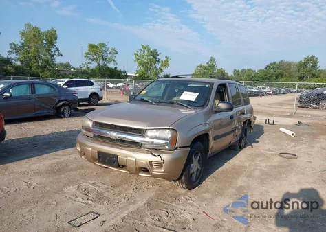 2005 Chevrolet Trailblazer Ls из США, поврежденный, VIN 1GNDT13S352343139